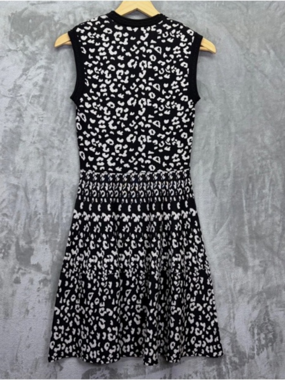 Rebecca Taylor Dress Black White Leopard Print Knit Fit Flare XS Sleeveless Twee